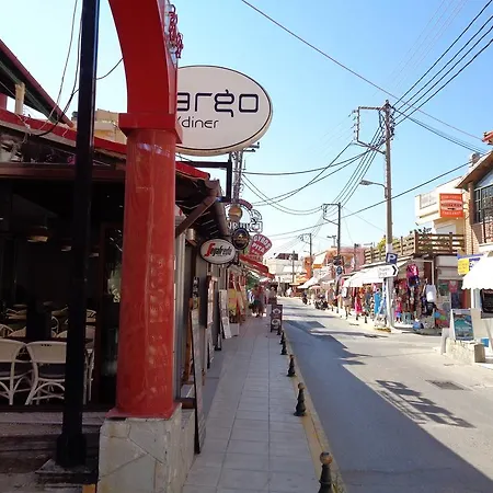 Skyline Apartamento *