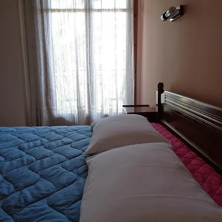 Skyline Apartament *